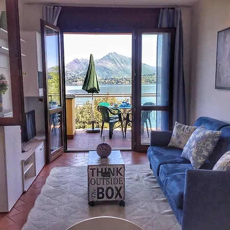 Ferdy Apartment Stresa